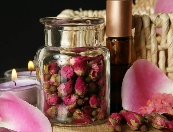 Produtos de cuidados corporais e aromaterapia — Fotografia de Stock