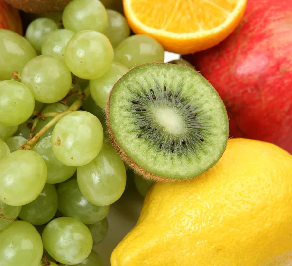 Fruta madura para uma dieta saudável — Fotografia de Stock