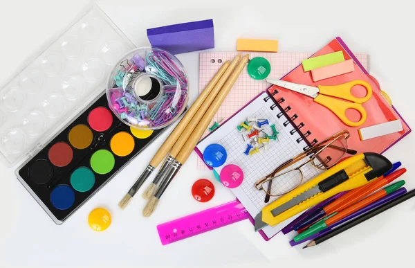 Bürobedarf Pinsel Und Farben Für Kreativität — Stockfoto