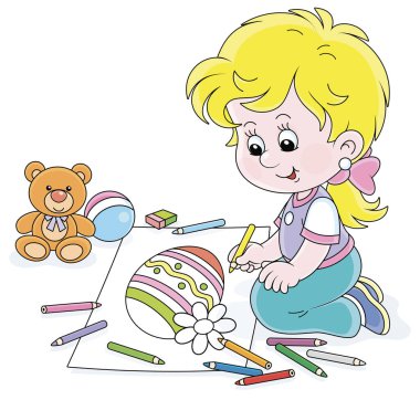 Sevimli küçük bir kız gülümseyip süslü bir Paskalya yumurtası çiziyor. Büyük bir kağıt parçasına renkli kalemler çiziyor. Tebrik kartı için.