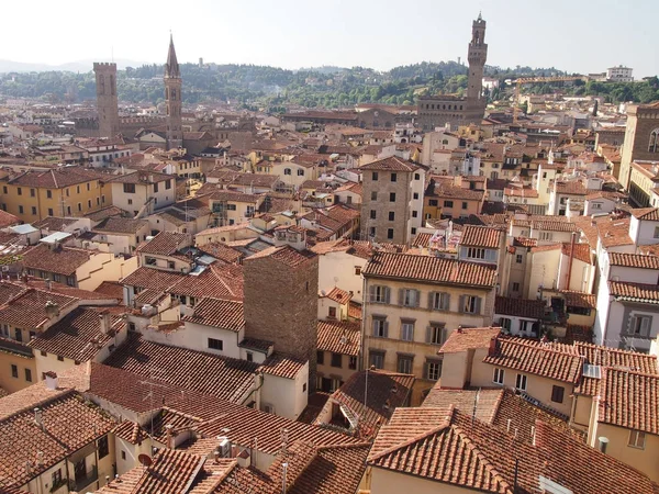 Leyleklerin Floransa havadan görünümü