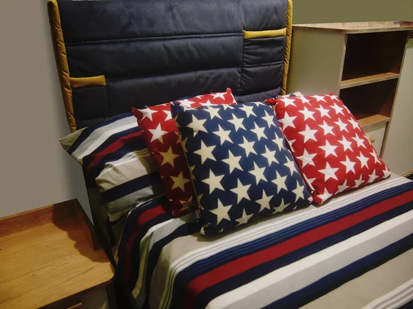 Αμερικανικό Στυλ Υπνοδωμάτιο Κοντινό — Φωτογραφία Αρχείου