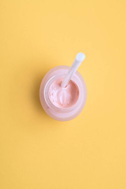 Sağlık kokteyl krem