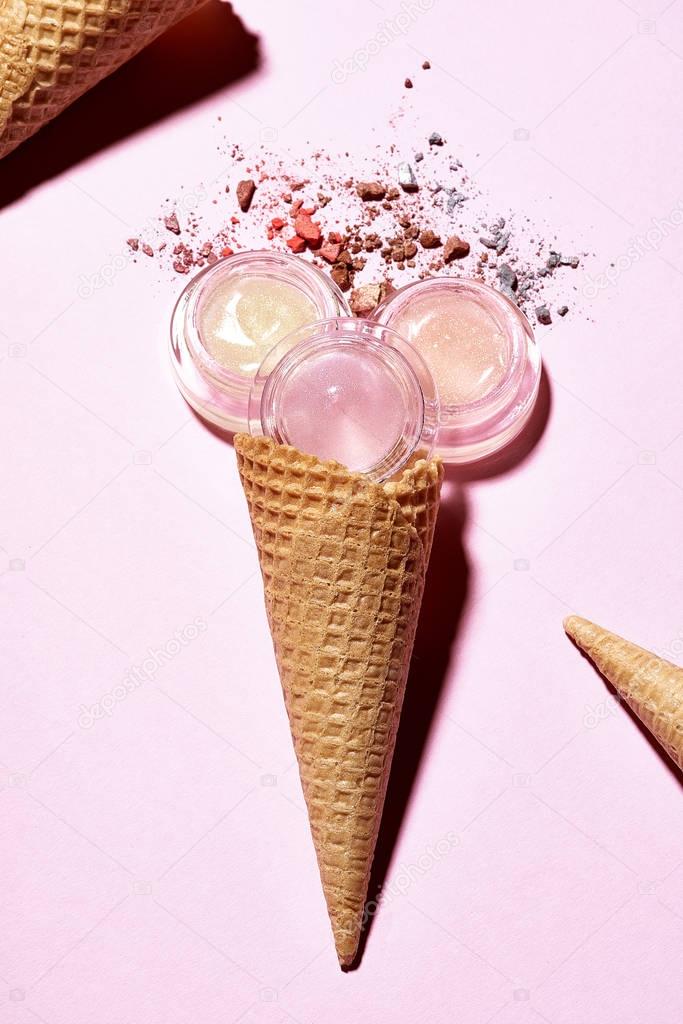 Dry perfume in waffle cone