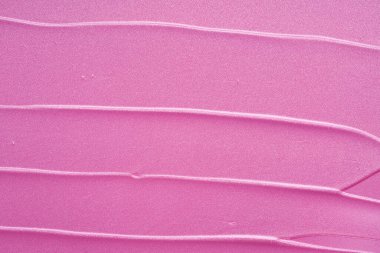 Beyaz arka planda parıltıları olan çok renkli akrilik boya dokusu ve vuruşları