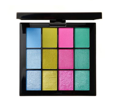 Göz farı tonlarının çok renkli paleti beyaz arkaplanda izole edildi.