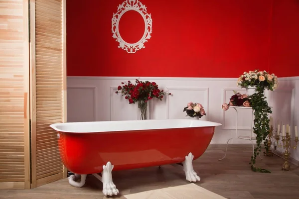 Red bathroom interior — Stock Photo, Image