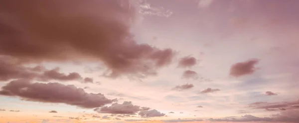 Céu e nuvens noite — Fotografia de Stock