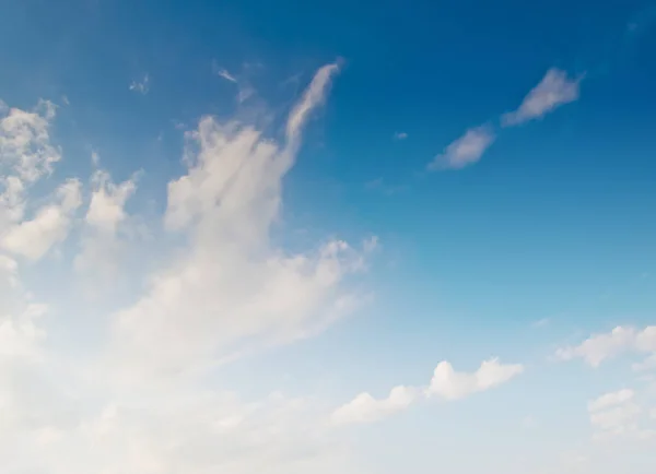 บรรยากาศท้องฟ้า อากาศดี — ภาพถ่ายสต็อก
