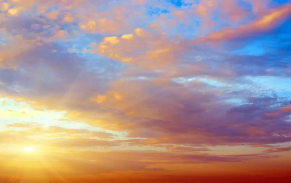 Céu atmosfera nuvens claras — Fotografia de Stock