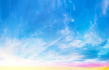 Dramatik gökyüzü ve bulutlar