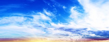 Gökyüzü panorama gündoğumu