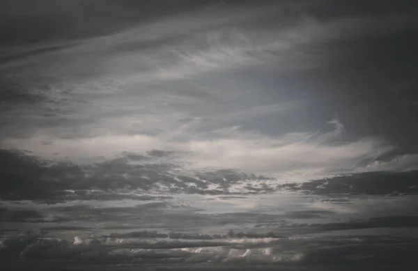 Overskyet himmel panorama baggrund - Stock-foto