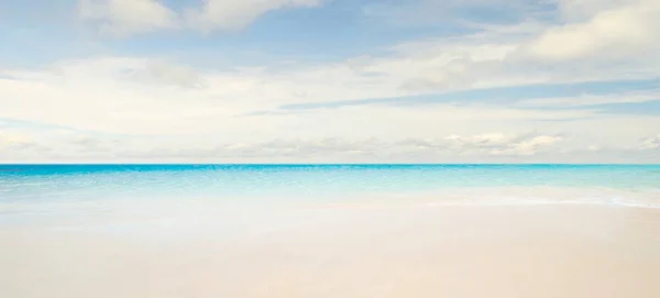 Cielo e spiaggia dell'isola — Foto Stock