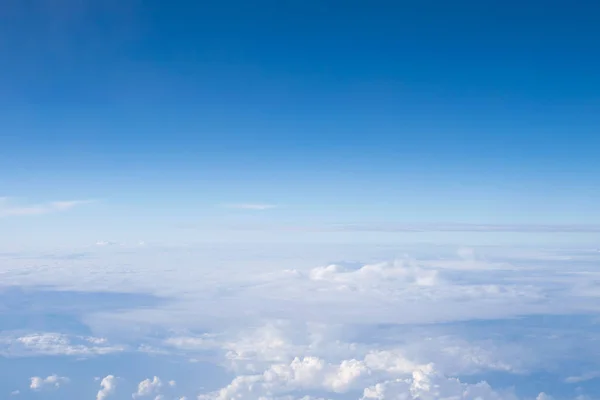 Nori în atmosfera cerului panoramă — Fotografie, imagine de stoc