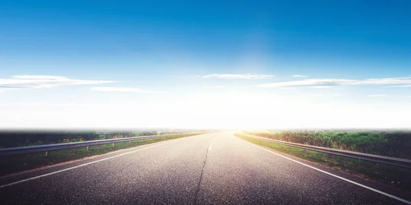 Strada direzione di marcia — Foto Stock