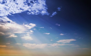 Gökyüzü ve Bulutlar