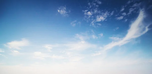 Dramatic sky and clouds — Stock Photo, Image