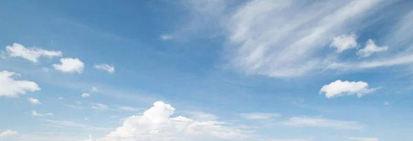 Sky és clouds trópusi panoráma — Stock Fotó