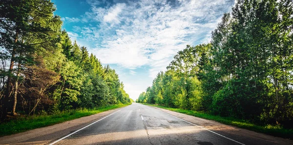Summer road outdoor landscape — Stock Photo, Image