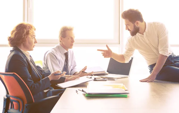 Anställningsintervju i office — Stockfoto