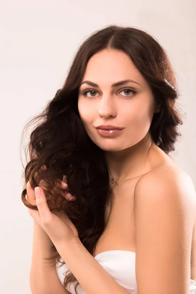 Charming brunette enigmatic lady — Stock Photo, Image