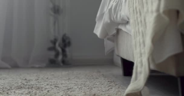 Mâle pieds nus photo — Video