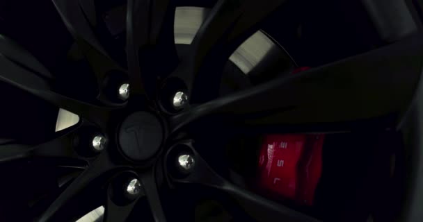 Luxury and advanced wheels of Tesla car — Stock Video