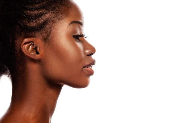 Vue du profil de jeunes belles afro-américaines — Photo