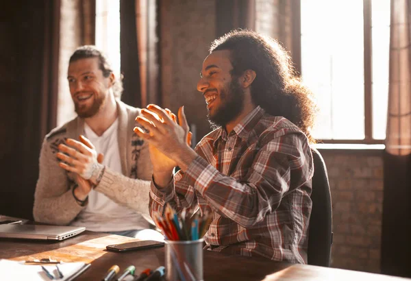 Applause Of Young Freelancers In Loft Style Office — 스톡 사진