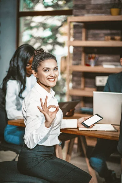 Happy Business Woman Showing OK Sign — Stock fotografie