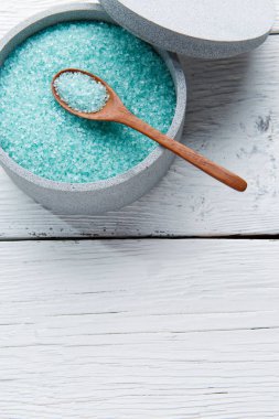 Turkuaz banyo tuzu Kupası