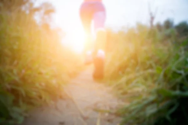 Onscherpe foto van sportieve vrouw — Stockfoto