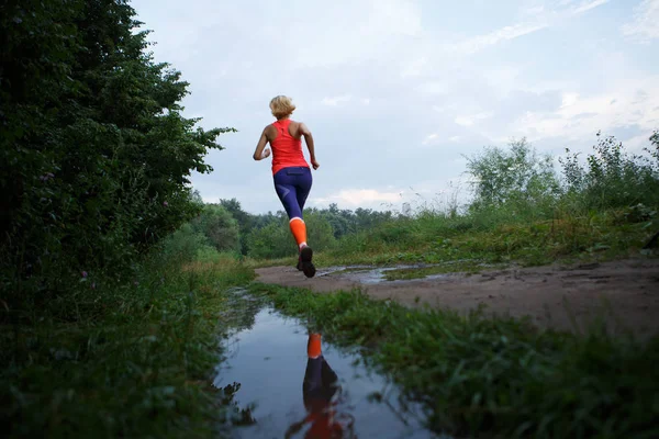 Obraz ze zadní strany sportovec — Stock fotografie