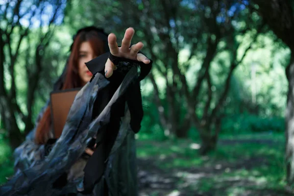 Fantezi görüntü siyah cadı