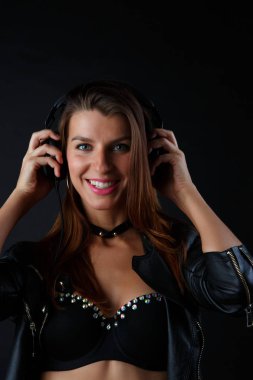 Kulaklık güzel kız fotoğrafı