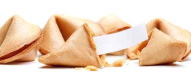 Çerezler temiz beyaz arka plan üzerinde dileklerimle. Metin için boş sayfa