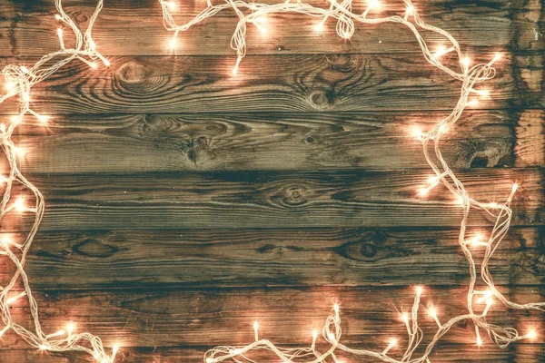 Navidad festiva y año nuevo fondo de madera marrón oscuro —  Fotos de Stock