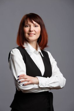 Kolları olan genç kadının fotoğrafını belinden geçti