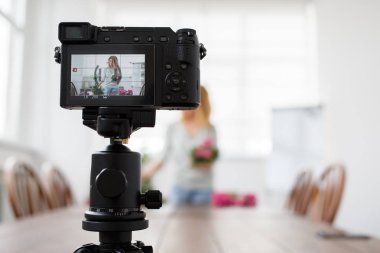 Bokeh resim beste buket Pembe çiçek kadın çiçekçi