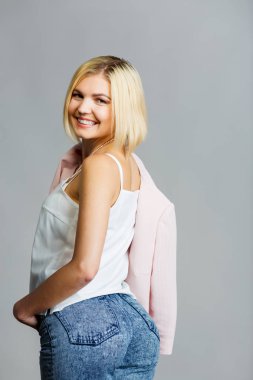 Güzel model yarım dönüş anlamına gelir.