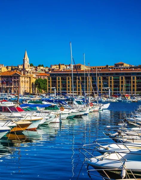 Yachts, speedboats and fishing boats. — Stock Photo, Image