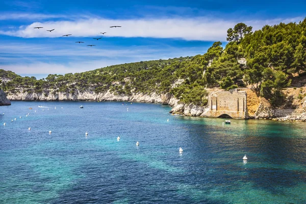 Pobřeží Středozemního moře v Provence — Stock fotografie