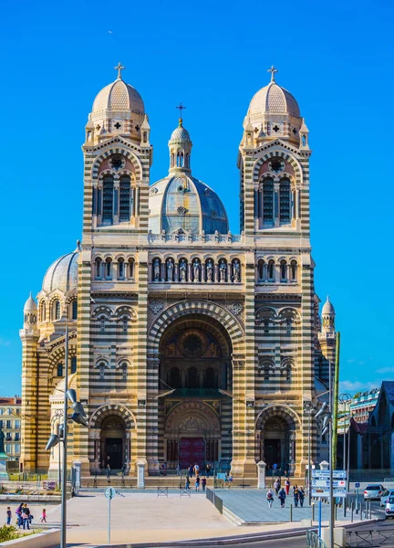 Gevel van de kathedraal van Saint Mary — Stockfoto