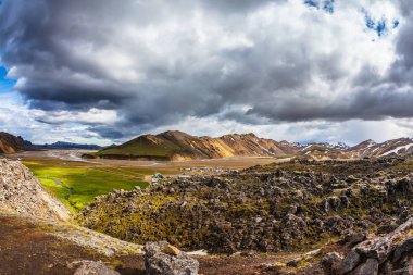 mineral rhyolite çok renkli dağlardan 