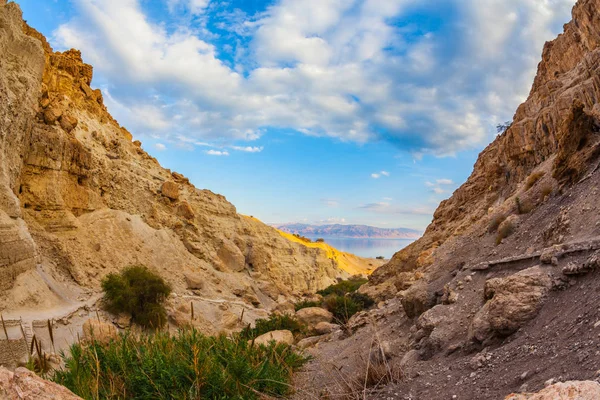 Gorge antik Dağları 