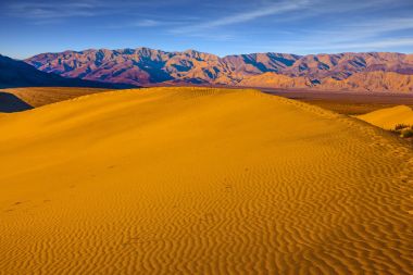 kumlu dalgalar halinde Ölüm Vadisi