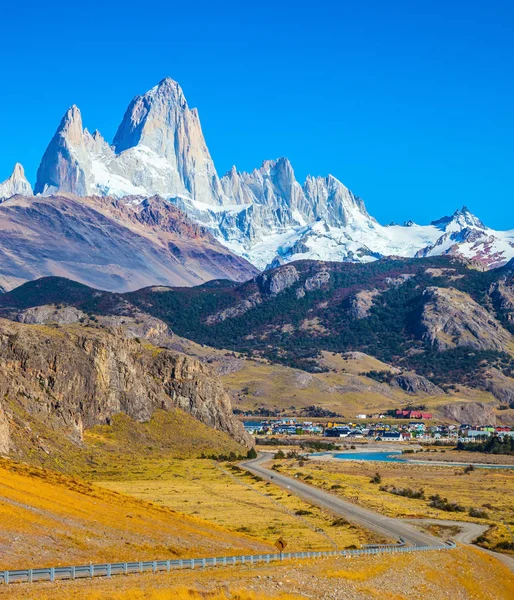 El Chalten için yol — Stok fotoğraf