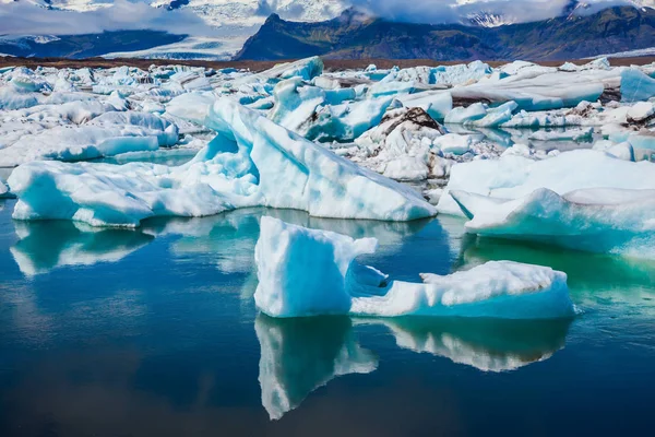 Glida ice Ice Lagoon - glaciärlagunen — Stockfoto
