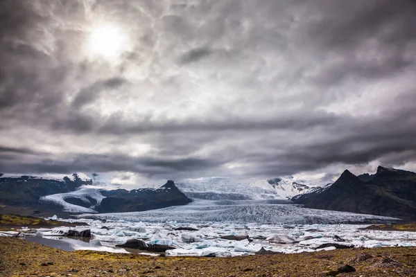 Luzes Pôr Sol Glaciar Vatnajokull Maior Geleira Islândia Glaciar Fornece — Fotografia de Stock